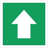 WM067C Forward North Nature Trail Arrow Green Countryside Guide