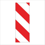TR783 Chevron Red White Concealed Level Crossing