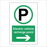 TR815 Electric Vehicle Recharge Point Right Arrow