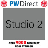 GG006 Studio 2 Two Door Plaque Room Workplace