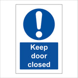 MA393 Keep Door Closed Sign with Circle Exclamation Mark