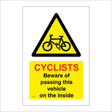 TR676 Cyclists Beware Of Passing This Vehicle On The Inside