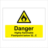 WS118 Danger Highly Flammable Flashpoint Below 32..C Sign with Triangle Fire