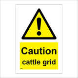 WS643 Caution Cattle Grid Sign with Triangle Exclamation Mark