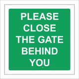 TR858 Please Close The Gate Behind You