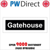 GG373 Gatehouse White On Black Plaque