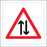 TR066 Two Way Traffic Sign with Arrows