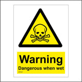 WT007 Warning Dangerous When Wet Sign with Skull