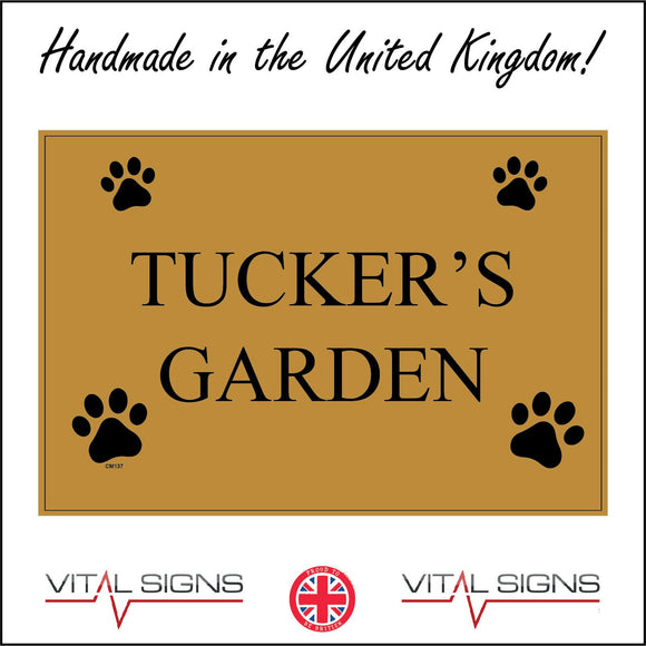 CM137 Personalise Garden Sign with Paw Prints